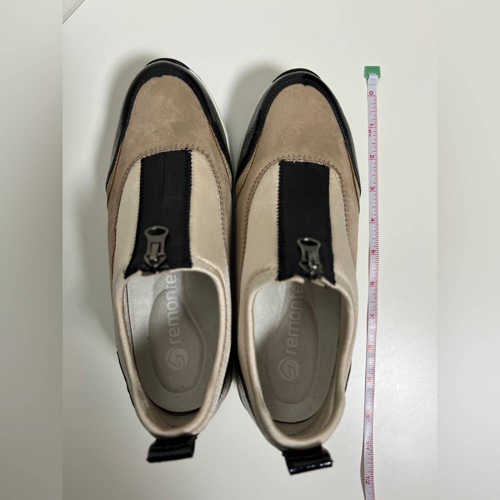 Remonte Soft Wedge Sneakers Front Zip Black Patent Beige Suede Size 36 US 6 - Picture 7 of 16